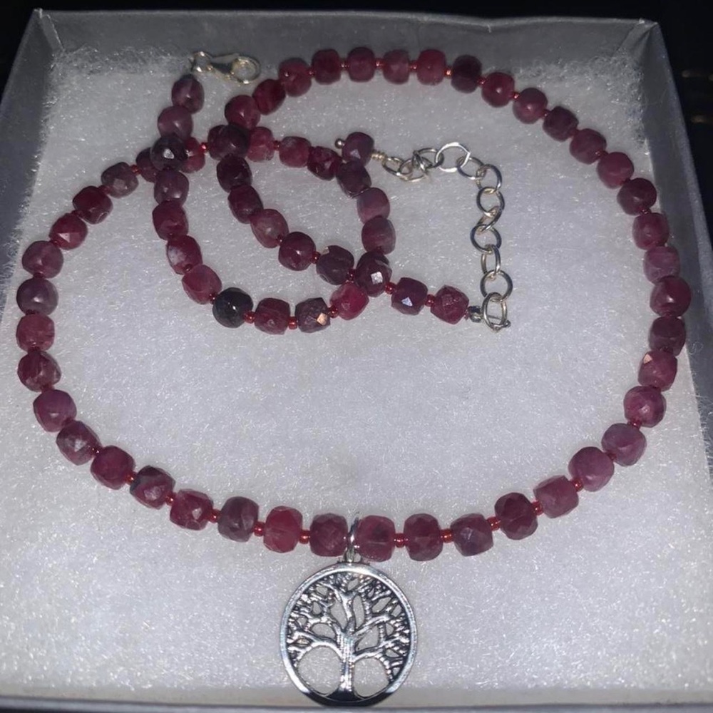 RUBY PENDANT NECKLACE